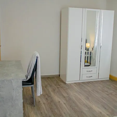 아파트 F&f Og, Zentrale Lage, Autobahnnaehe & Kostenfreie Privatparkplaetze *